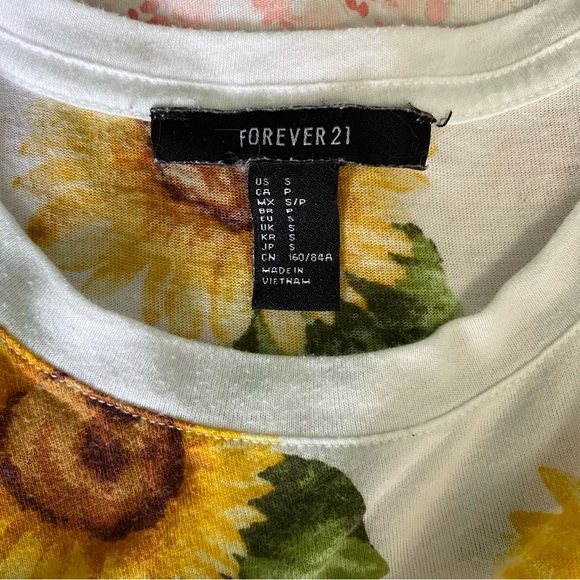 Sunflower tee - Picture 4 of 4